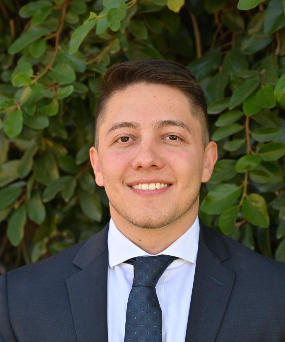 Andrés Escobedo | Financial Professional | Signature Wealth Concepts