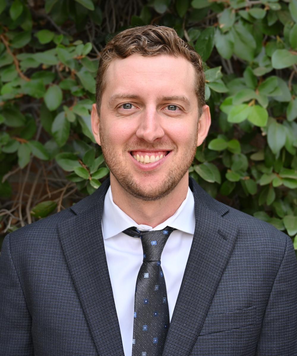 Alex Akers | Financial Professional | Signature Wealth Concepts